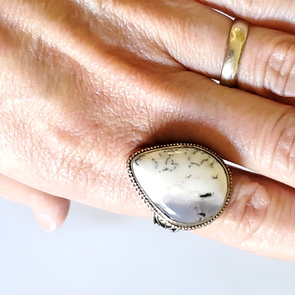 Vintage Southwest White Buffalo Turquoise Ring Sz8 - Picture 10 of 11